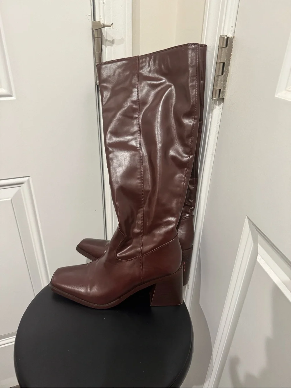 Women’s Tall Burgundy Block Heel Boots size 9